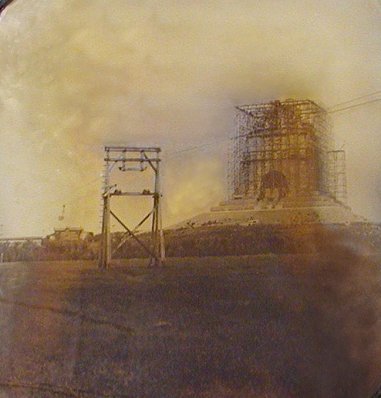 Bleiglasfenster im ehem. Firmengebäude Bleichert Leipzig, Drahtseilbahn am Völkerschlachtdenkmal